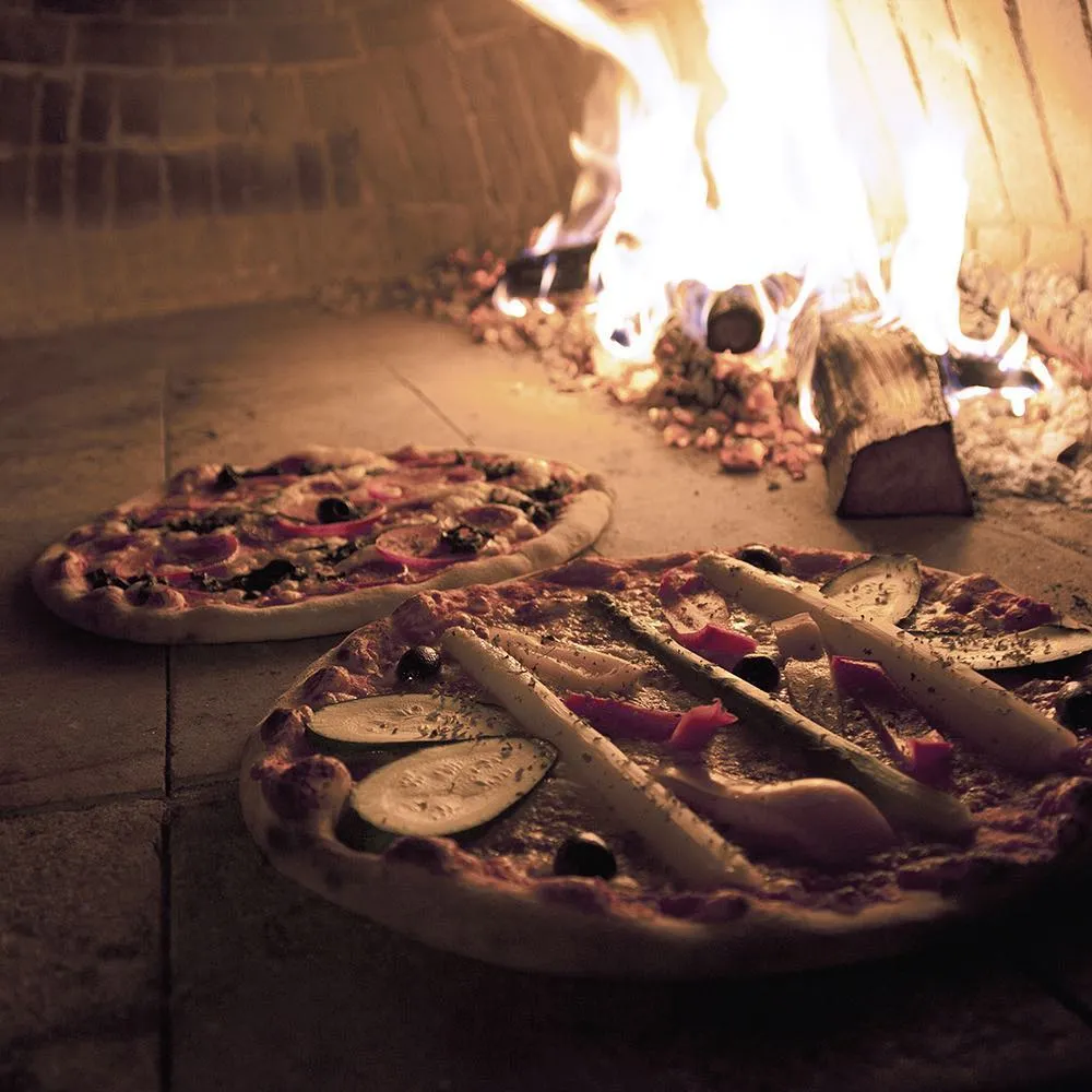 Fresh handcrafted pizza at Strathcona Pizza - Best pizza restaurant in Edmonton, AB